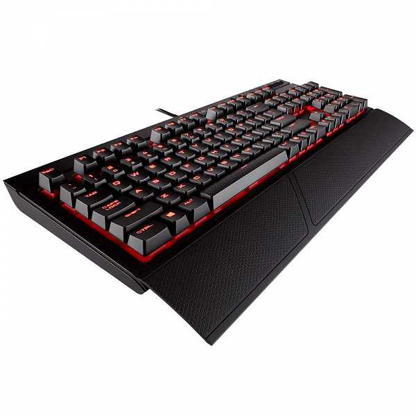 Teclado Gamer Corsair Mecânico Switch Cherry MX Red, LED vermelho, ABNT2, K68 CH-9102020-BR