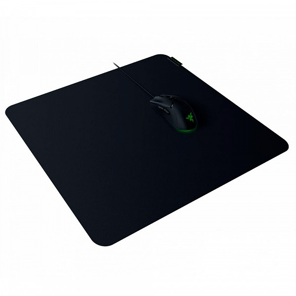 Mousepad Gamer Razer Sphex V3 Ultra Fino, Control, Grande (450x400mm) - RZ02-03820200-R3U1
