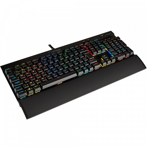 Teclado Gamer Corsair Mecanico Switch Cherry MX Red, RGB, ABNT2 - K70 LUX