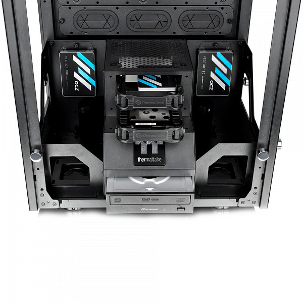 Gabinete Thermaltake The Tower 900 Preto com Janela Lateral em Vidro Temperado - CA-1H1-00F1WN-00