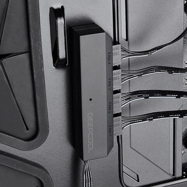 Controlador p/ 4 fans - Deepcool - FH-04 - DP-F04PWM-HUB (Preto)